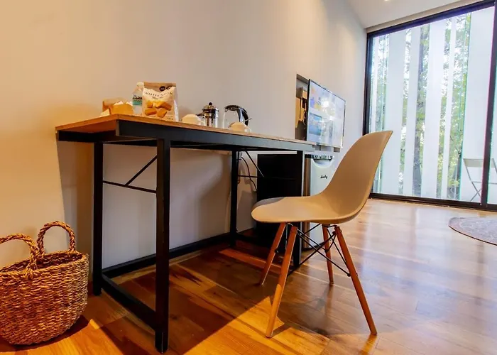 Capitalia Elegant Loft With Urban Energy Apartment